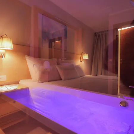Lojena - Luxury Getaway With Jacuzzi Id 117 * Murter