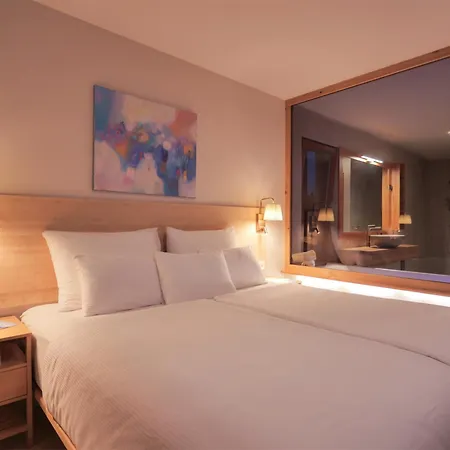 Апартаменты Luxury Getaway For 2 Jacuzzi At Lojena Id111-7