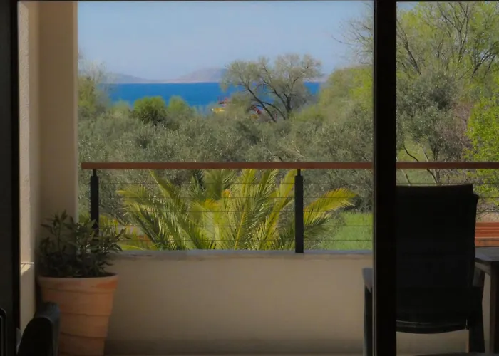 Luxury Getaway For 2 Jacuzzi At Lojena Id111-7 דירה