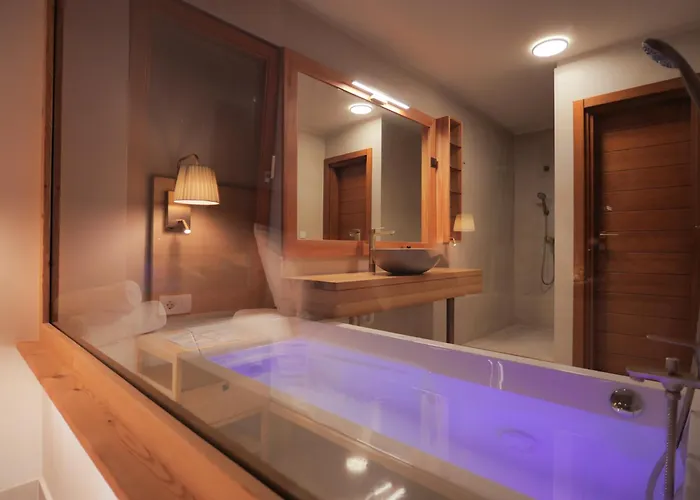 Apartment Luxury Getaway For 2 Jacuzzi At Lojena Id111-7 Murter