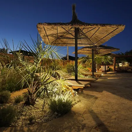 Apartamento Luxury Getaway For 2 Jacuzzi At Lojena Id111-7