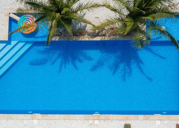 Luxury Getaway For 2 Jacuzzi At Lojena Id111-7 Διαμέρισμα